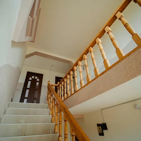 Casa Miruna * Poiana Negrii